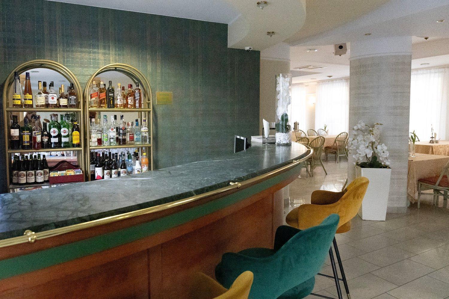 Hotel Calisia Kaliszki Buitenkant foto