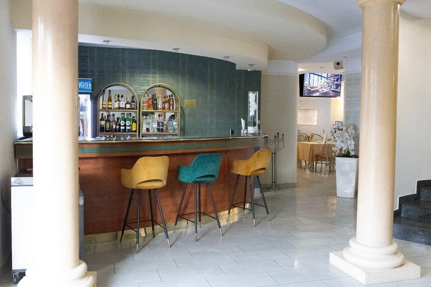 Hotel Calisia Kaliszki Buitenkant foto