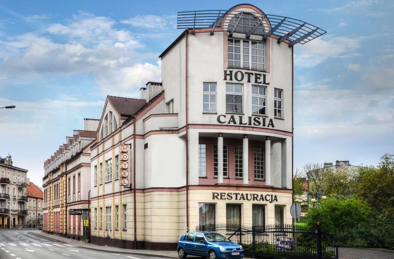 Hotel Calisia Kaliszki Buitenkant foto